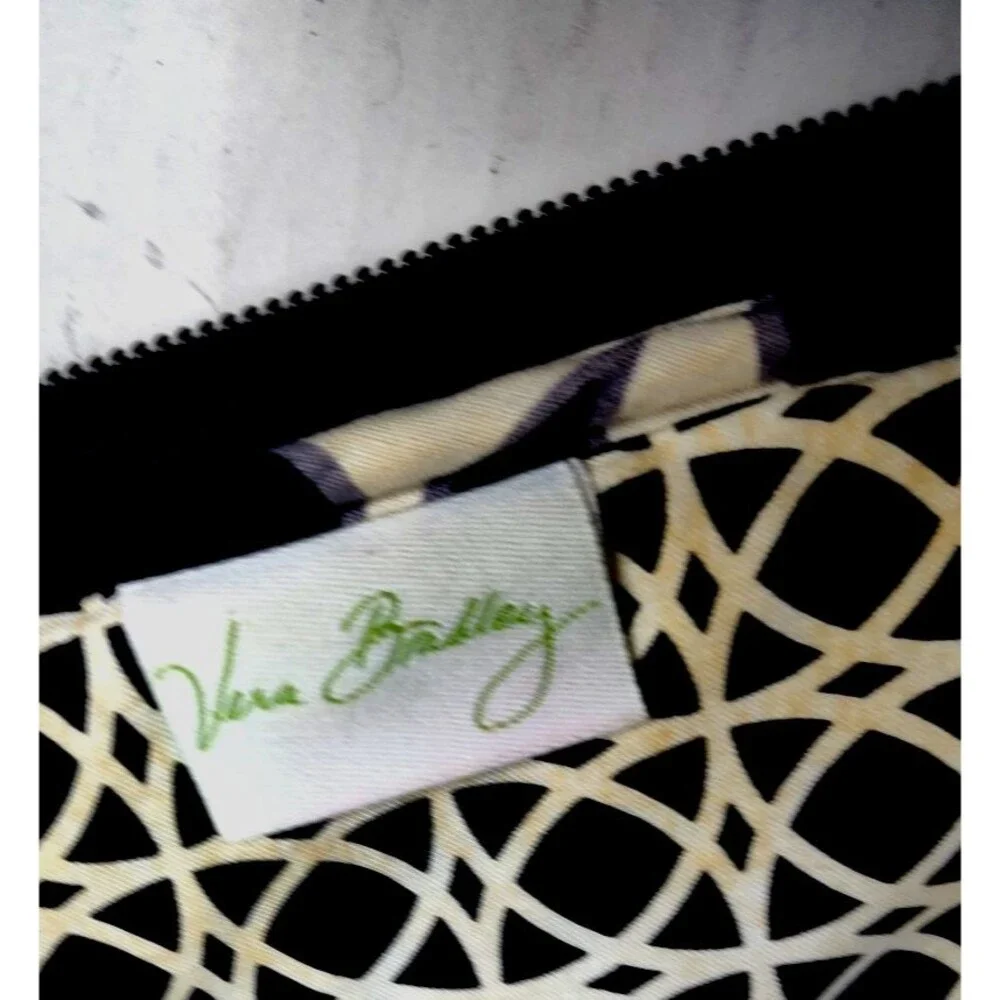 Vera Bradley Night and Day Retired Quilted Laptop Portfolio Case Black  & White